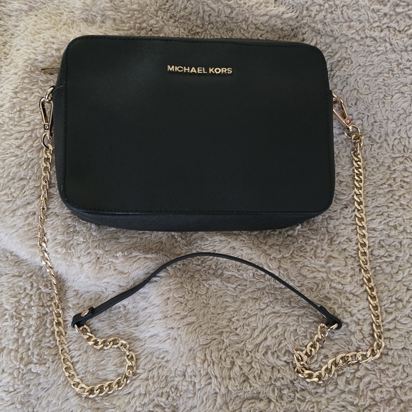 Michael Kors Large Jet Set Black Saffiano Leather Crossbody EUC - Picture 11 of 13